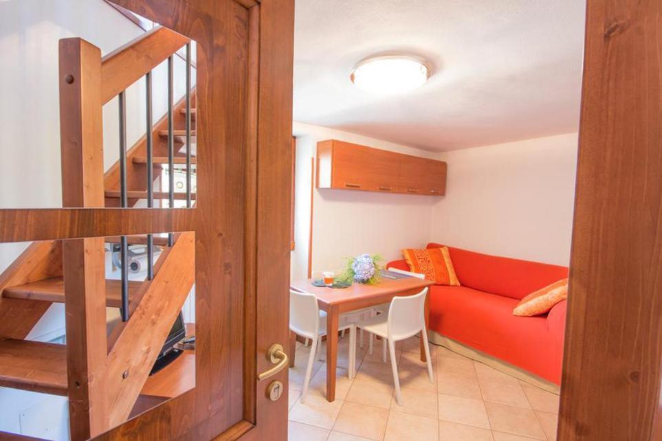 Apartment Just Close To The Lake In بيلاجيو المظهر الخارجي الصورة